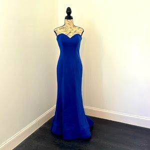 Prom Dress. 51 inches from sweetheart neck to bottom. 40 in from waist to bottom
